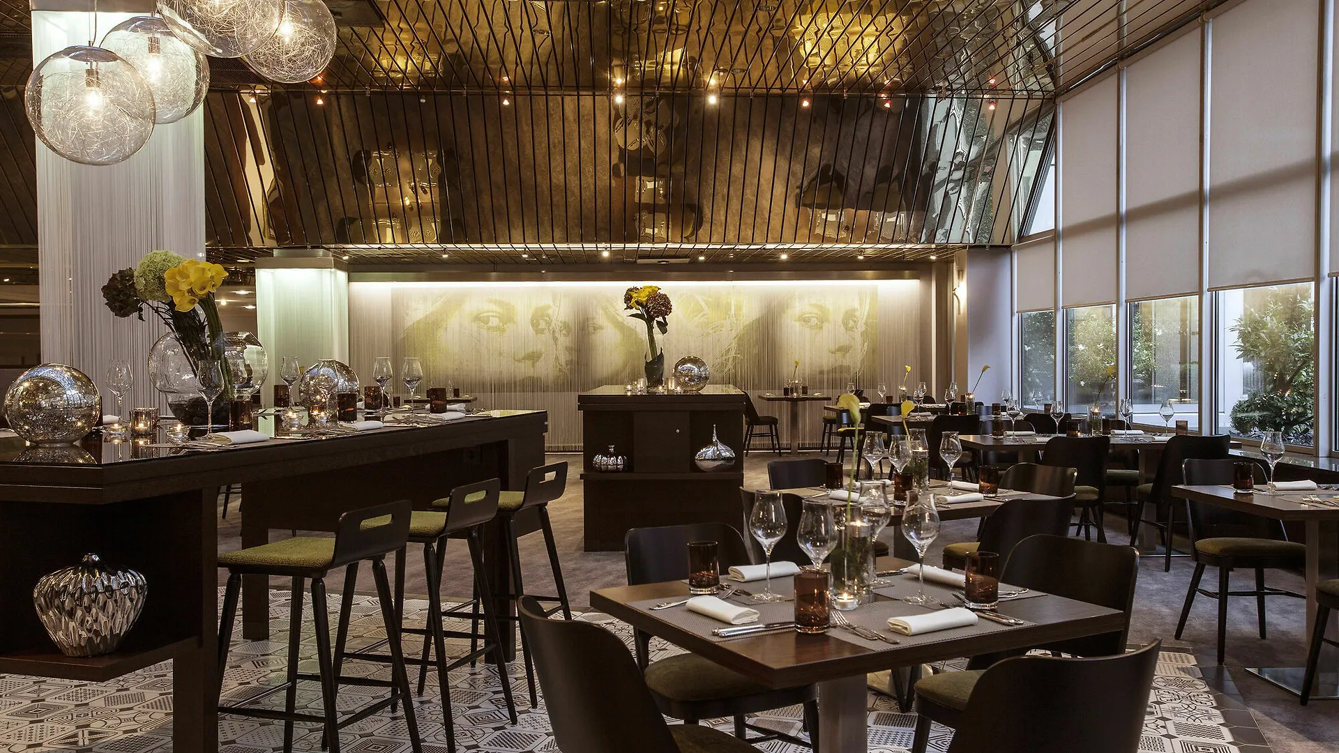 Renaissance Duesseldorf Hotel 4*, Dusseldorf
